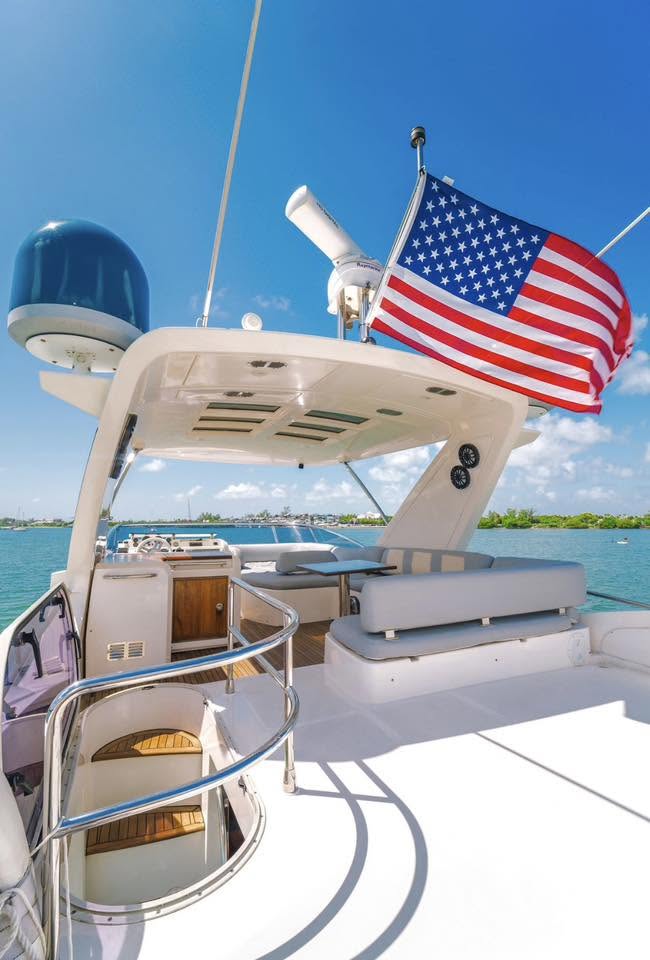2018 Azimut Flybridge 7